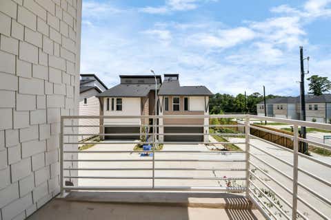 Photo of 5905 Urban Pines Street, Houston, TX 77091 (MLS # 71951921)