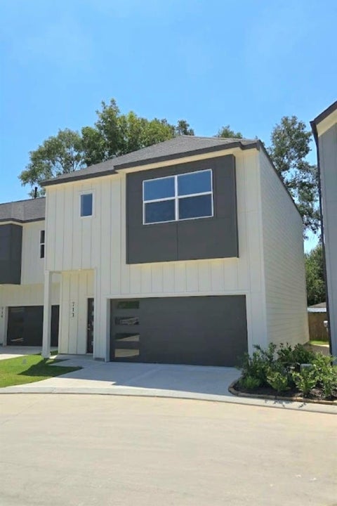 Photo of 712 Savonna Ln, Houston, TX 77076 (MLS # 51042808)