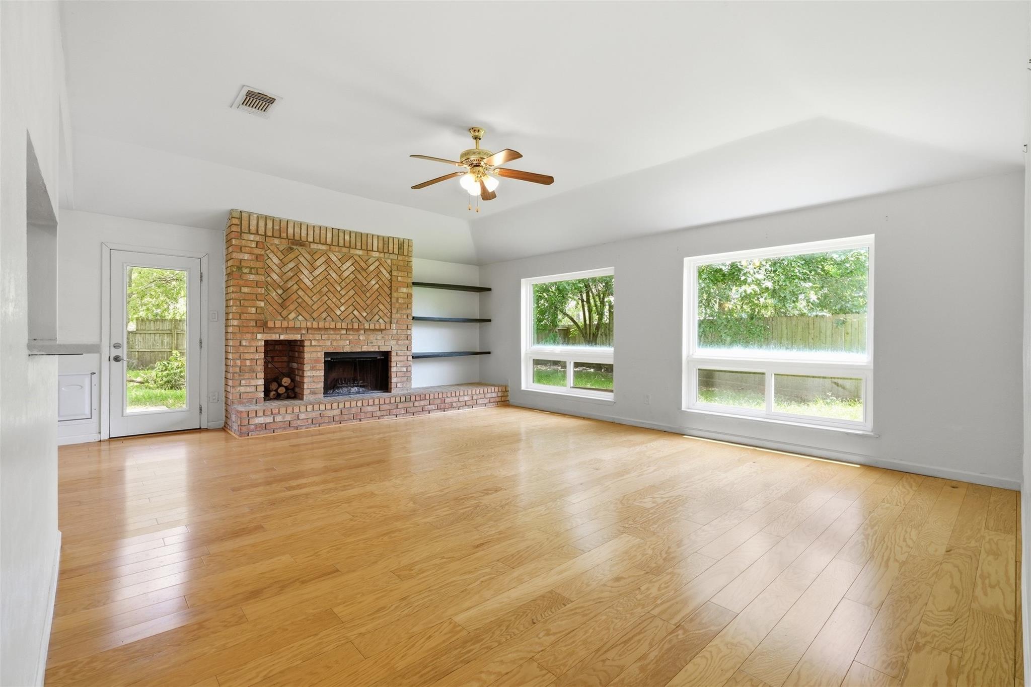 214 Glen Haven Court