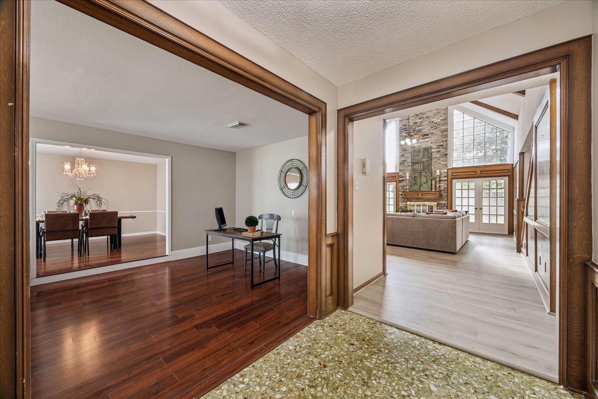 4606 Santiago Street