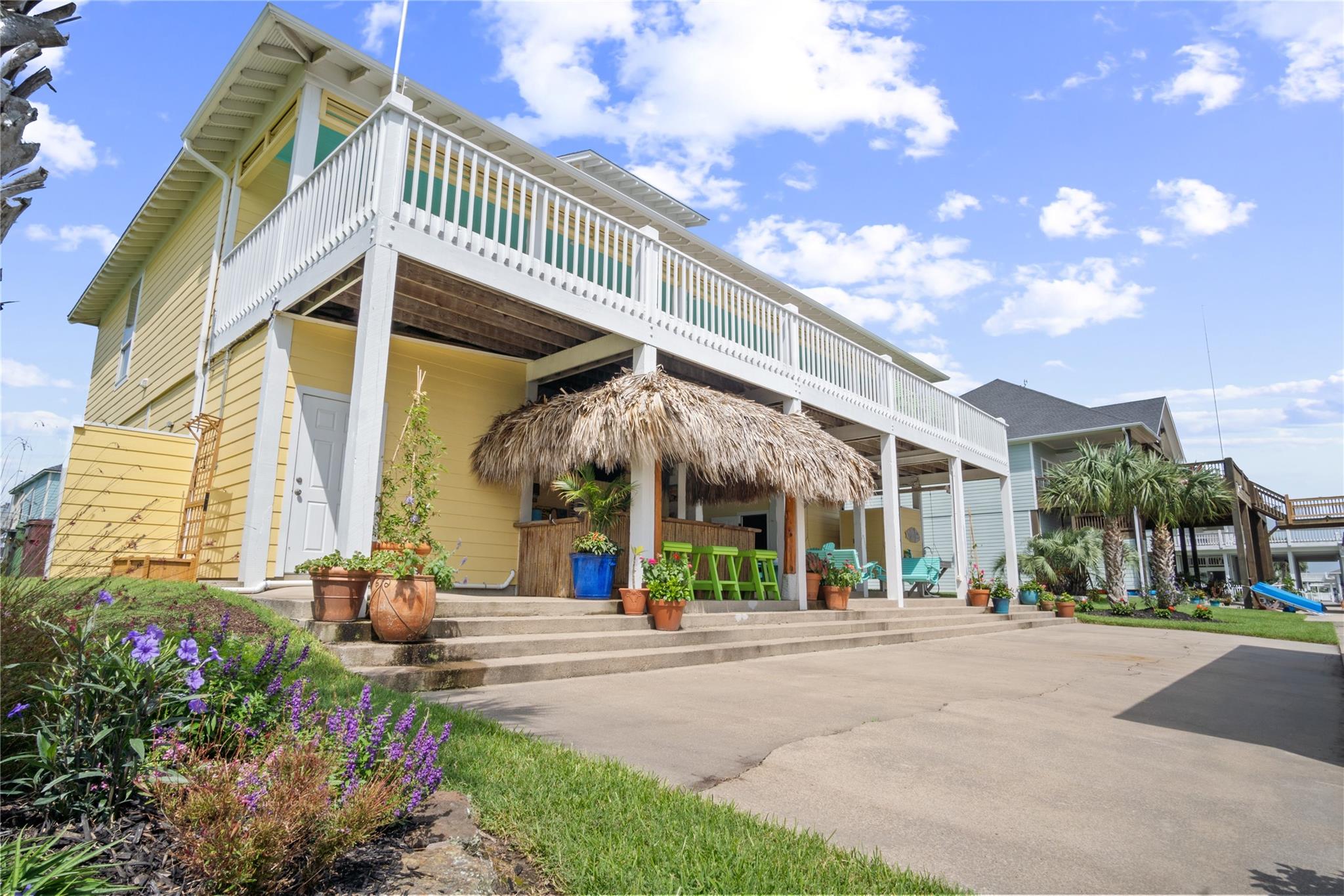 1100 Fountain View Drive