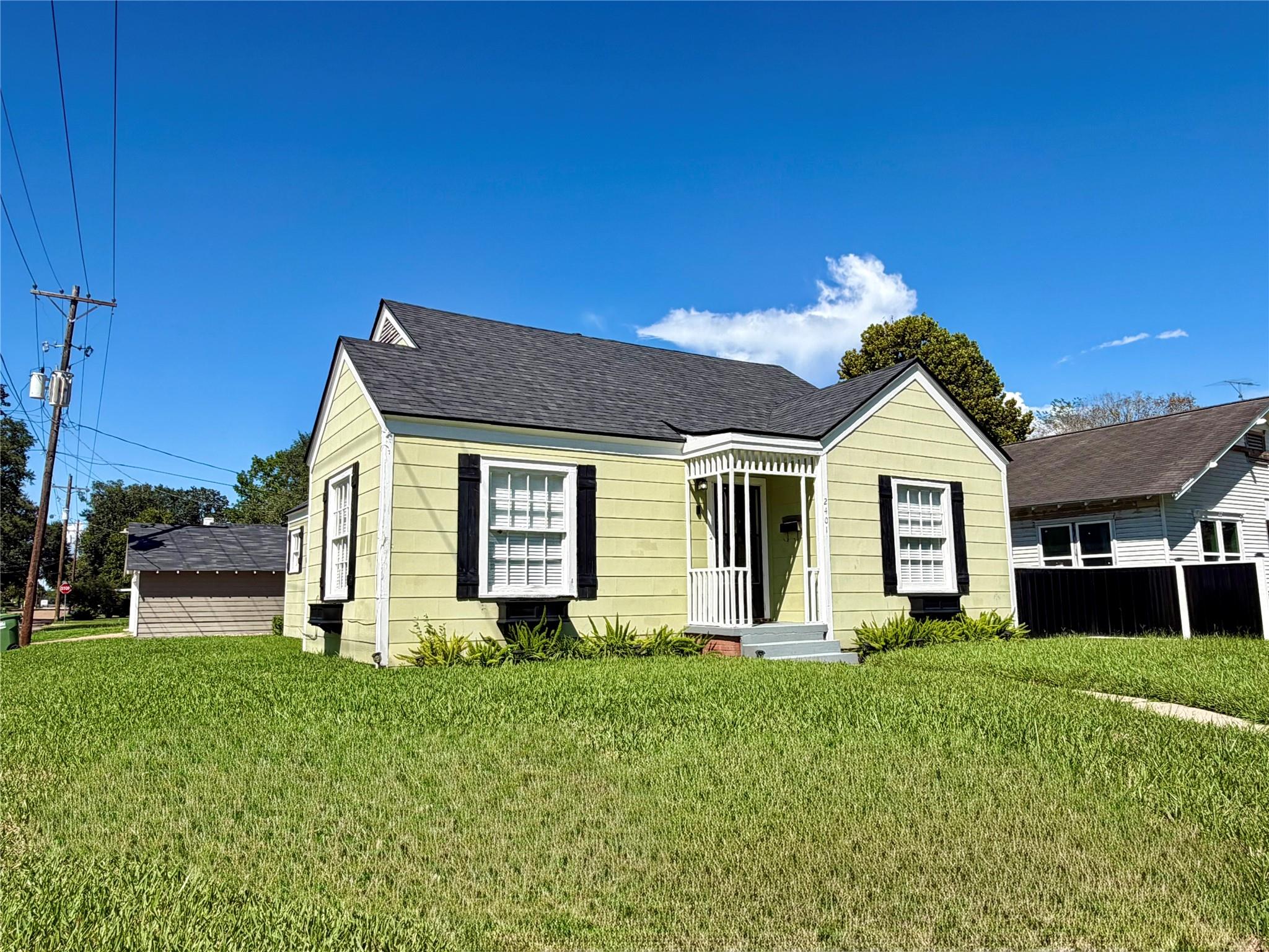 2401 Centennial Street