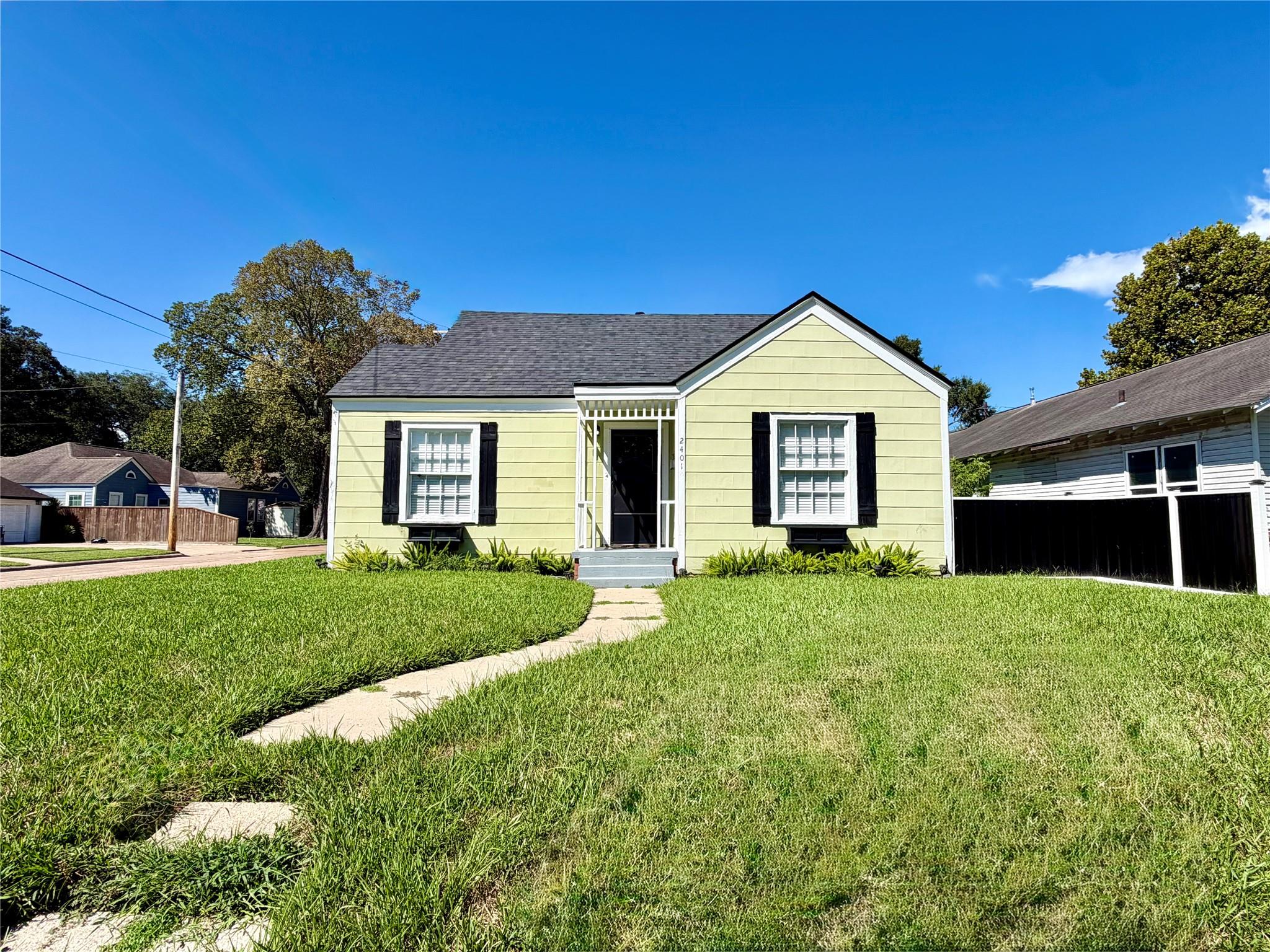 2401 Centennial Street