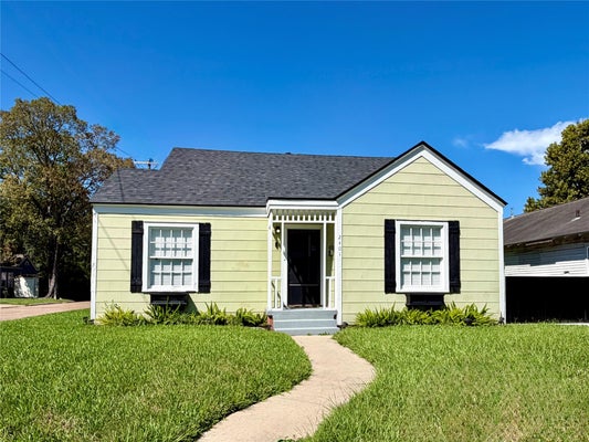 2401 CENTENNIAL ST, LIBERTY, TX 77575 - Image 61fb2acee787300d58f0dcdc7c2de7af/857575667