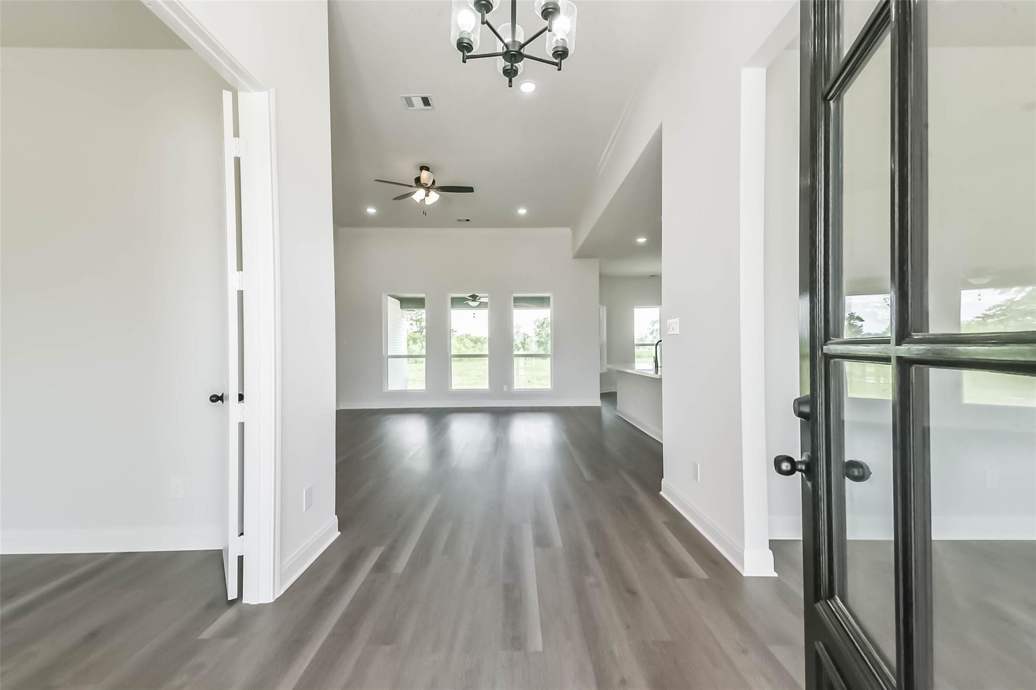6618 Freret Bayou