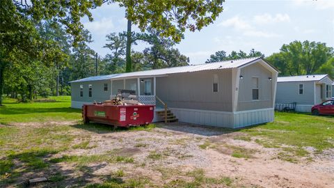 Photo of 1202 Us Highway 190 #12, Huntsville, TX 77340 (MLS # 61963007)