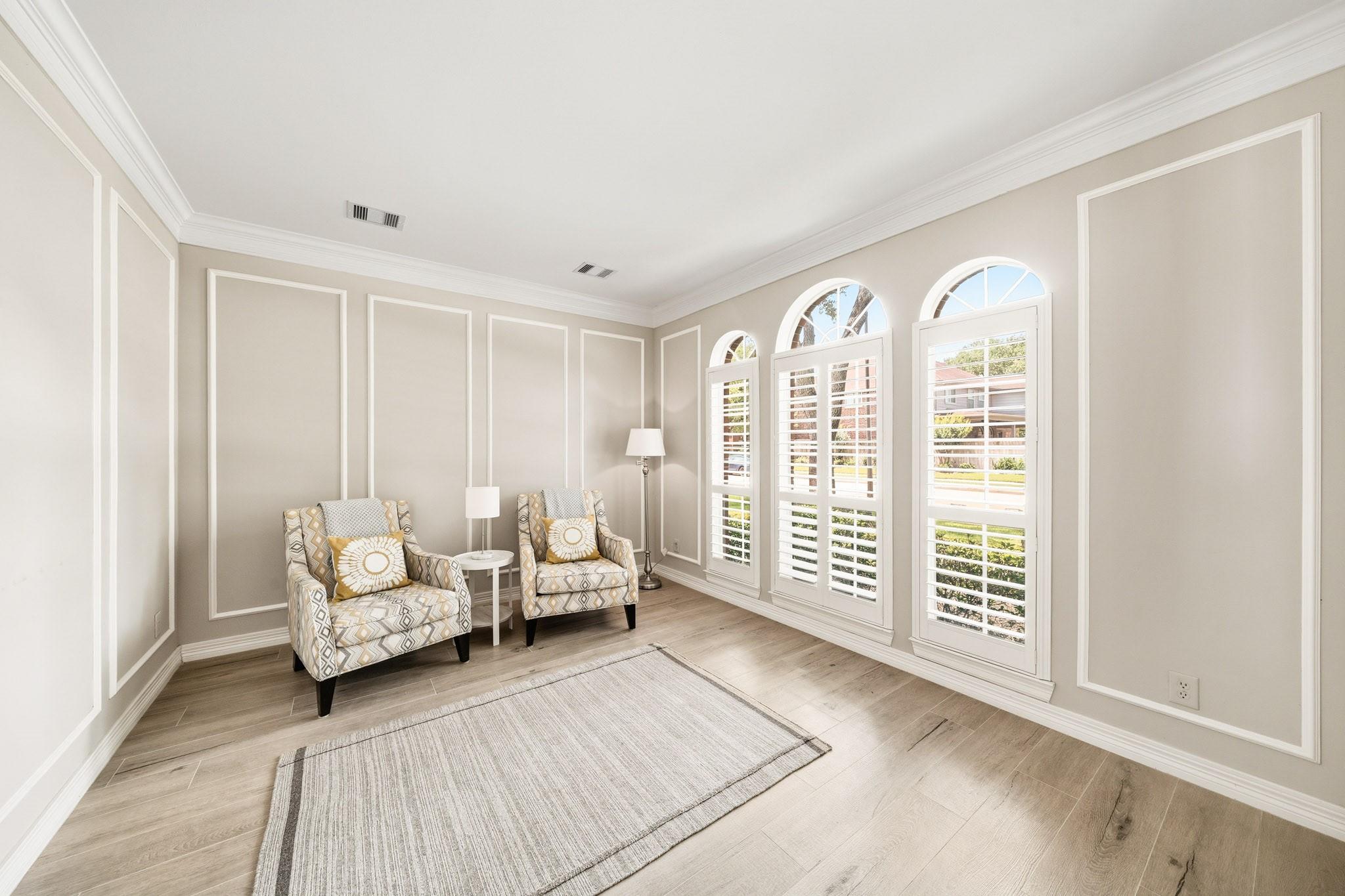 1806 Wild Violet Court