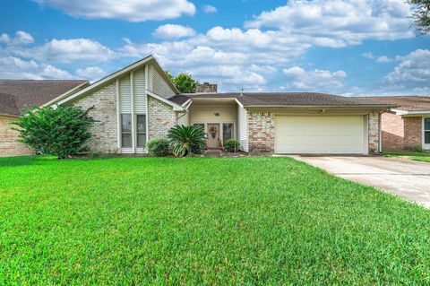 Photo of 11204 Sagecountry Drive, Houston, TX 77089 (MLS # 91157916)