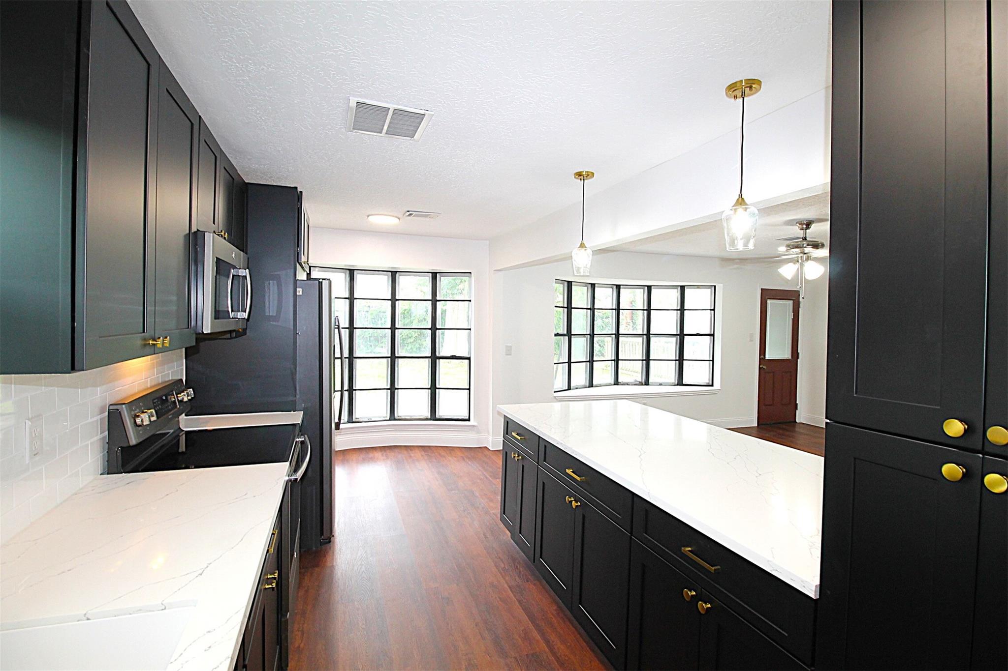 16907 David Glen Drive