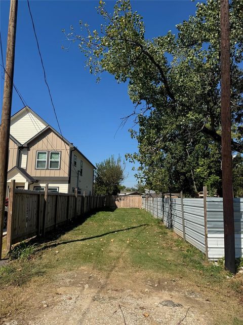 Photo of 7713 St Louis Street, Houston, TX 77028 (MLS # 3112959) Photo of 7713 St Louis Street, Houston, TX 77028 (MLS # 3112959)