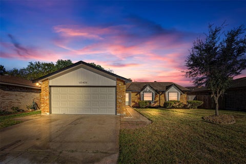 Photo of 10407 Townhall Lane, Sugar Land, TX 77498 (MLS # 16323581)