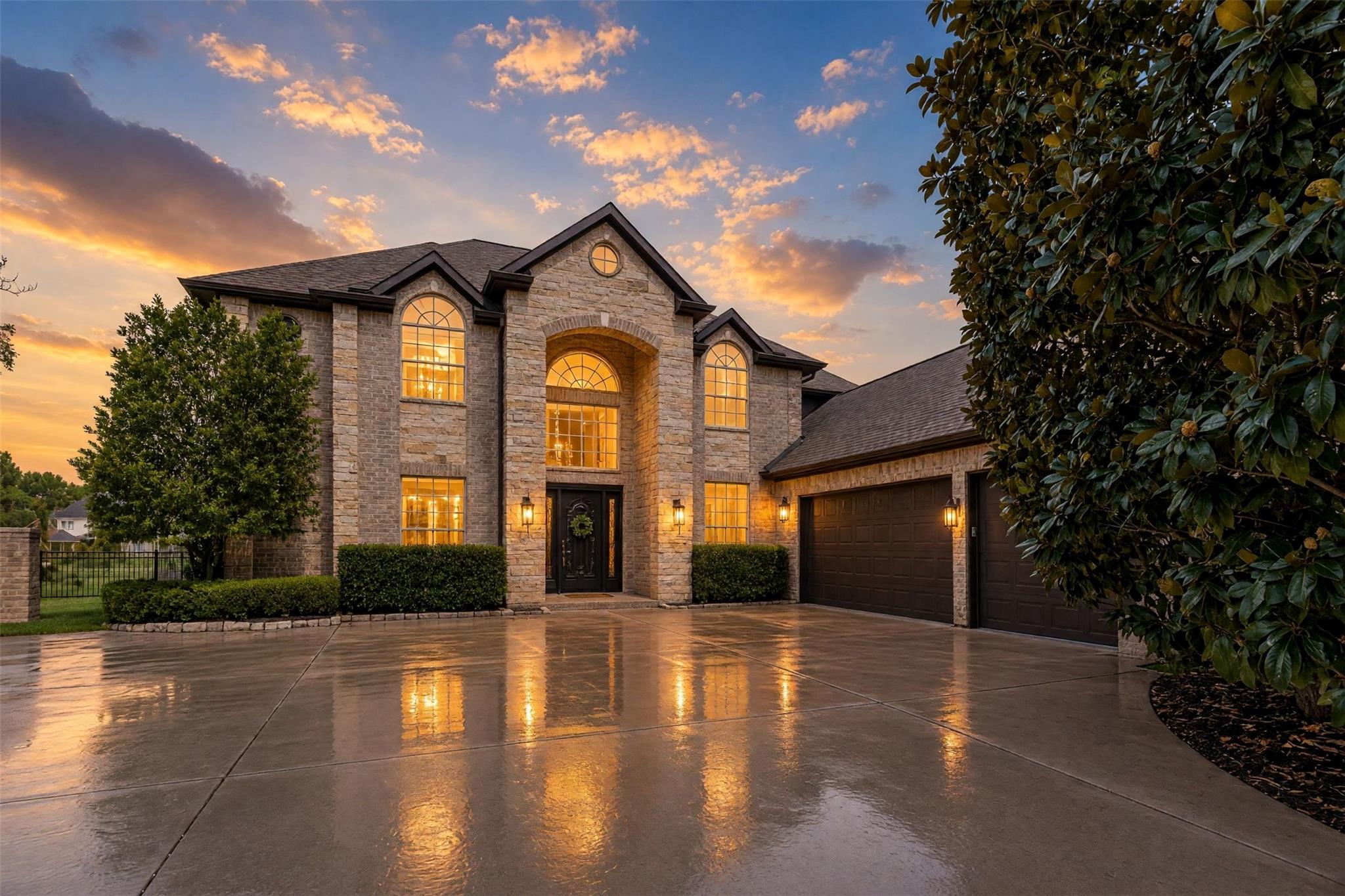 4302 Weston Drive