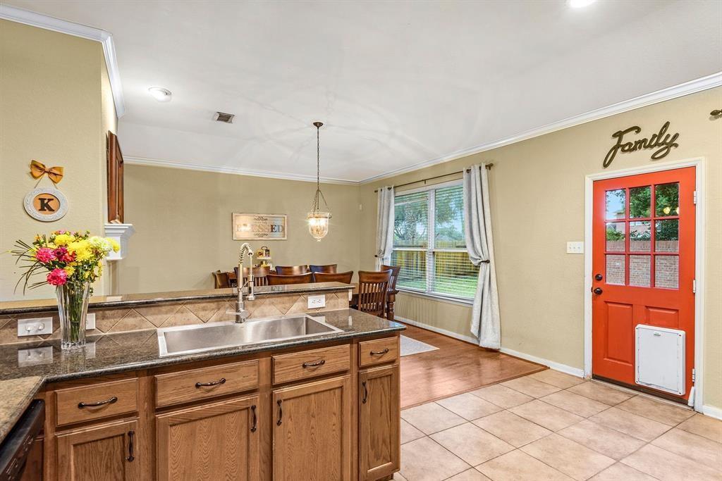 2710 Golden Creek Lane