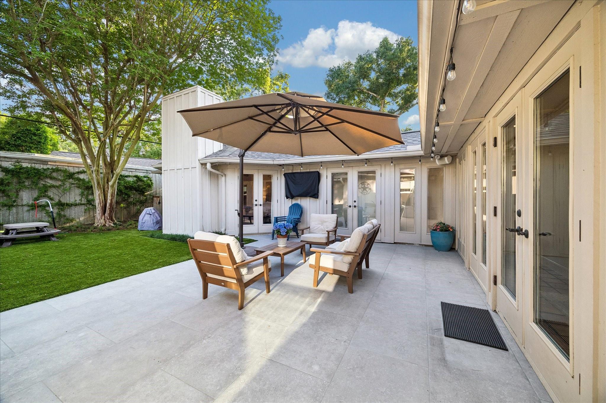 6151 Briar Rose Drive