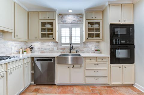 Tiny photo for 13914 Pebblebrook Drive, Houston, TX 77079 (MLS # 88183460)