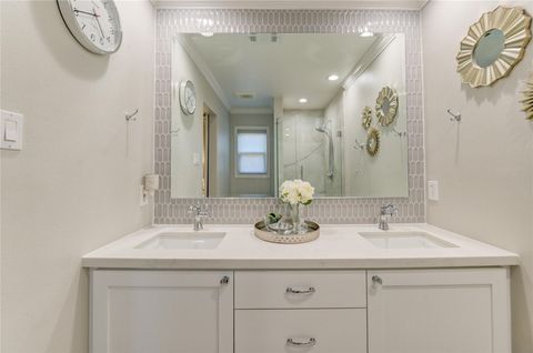 Tiny photo for 13914 Pebblebrook Drive, Houston, TX 77079 (MLS # 88183460)