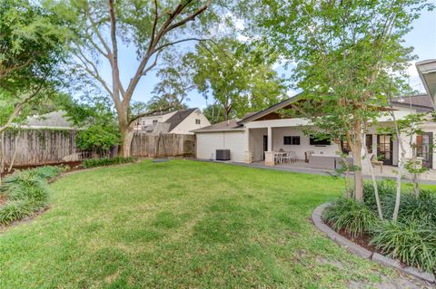 Tiny photo for 13914 Pebblebrook Drive, Houston, TX 77079 (MLS # 88183460)