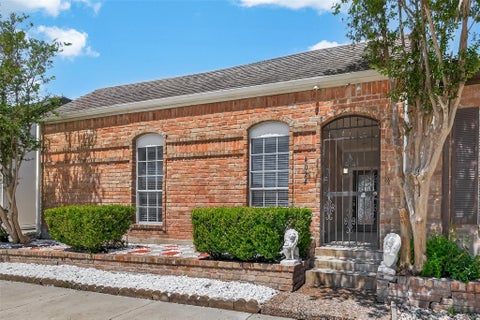Photo of 4024 Breakwood Drive, Houston, TX 77025 (MLS # 31475595)