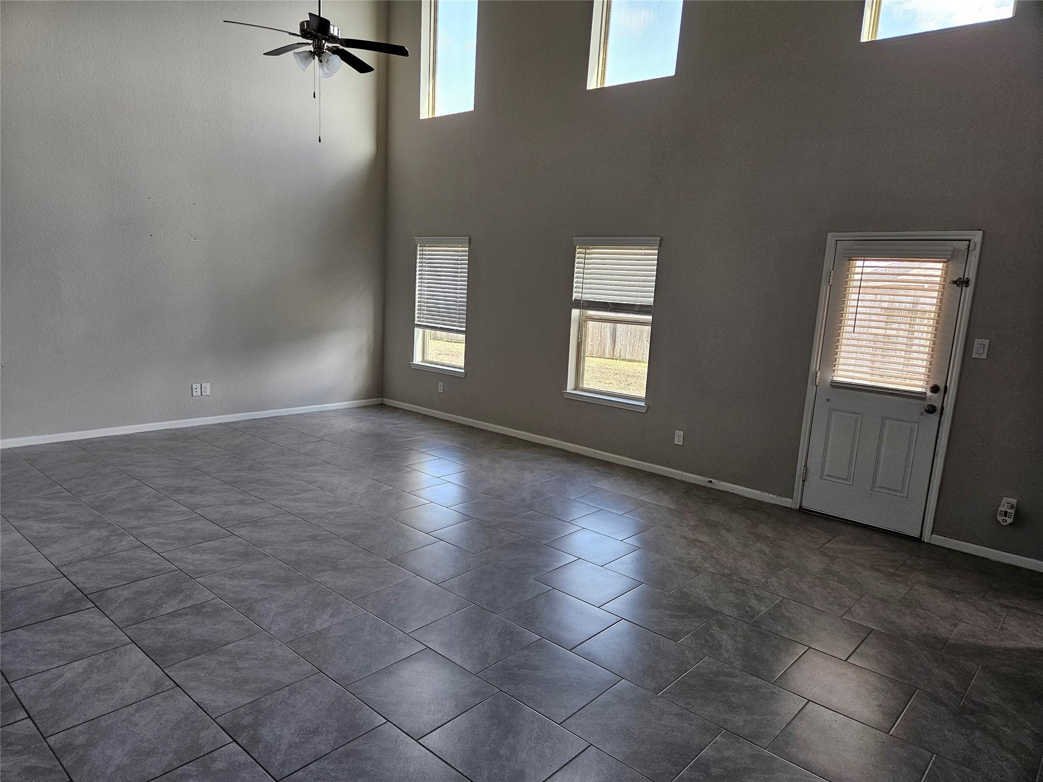 18439 Grayson Bluff Way