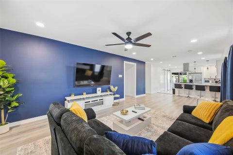 Photo of 3108 Mcgowen Street #B, Houston, TX 77004 (MLS # 17426077)