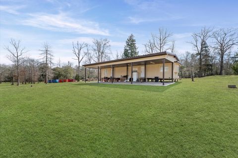 Photo of 2504 Oak Ridge Rd, Willis, TX 77378 (MLS # 13379998)