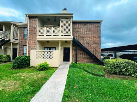 Photo of 2121 El Paseo Street #1801, Houston, TX 77054 (MLS # 7488990)