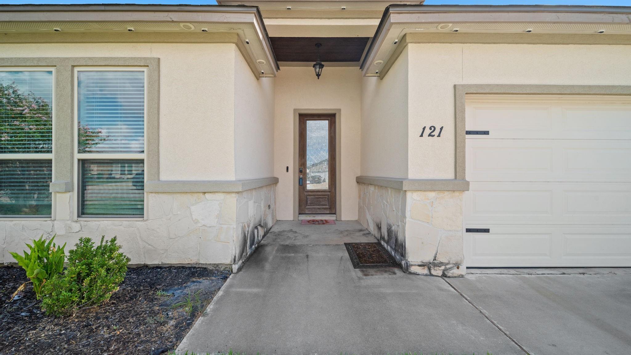 121 Alydar Drive