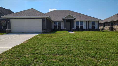 Photo of 644 Greystone Lane, Angleton, TX 77515 (MLS # 68231805)