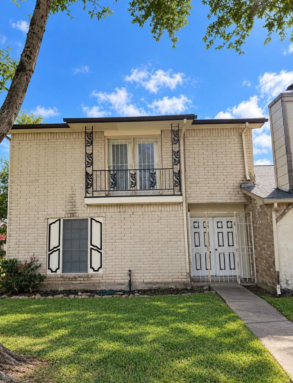Photo of 13115 Clarewood Drive, Houston, TX 77072 (MLS # 1071761)