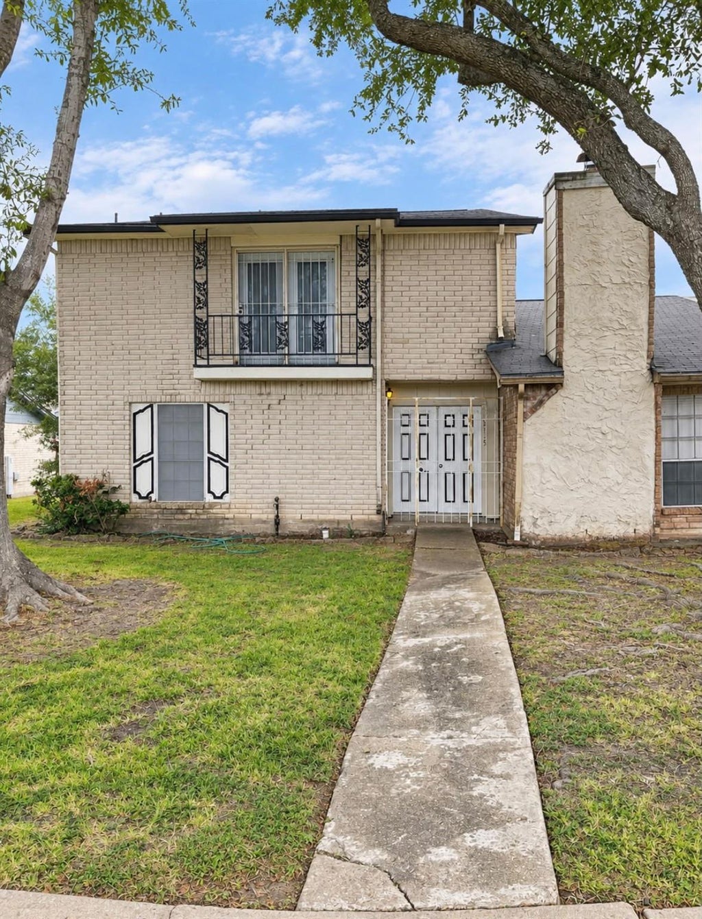 Photo of 13115 Clarewood Drive, Houston, TX 77072 (MLS # 1071761)