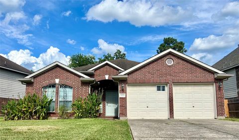 Photo of 19210 Nehoc Ln Lane, Humble, TX 77346 (MLS # 79498151)