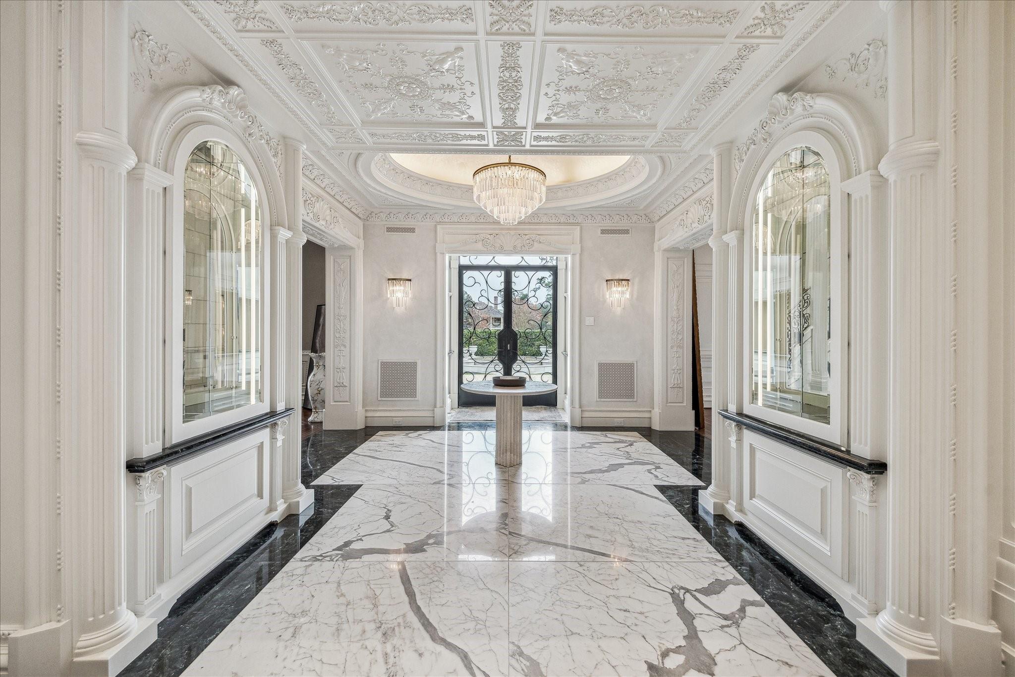 1708 River Oaks Boulevard