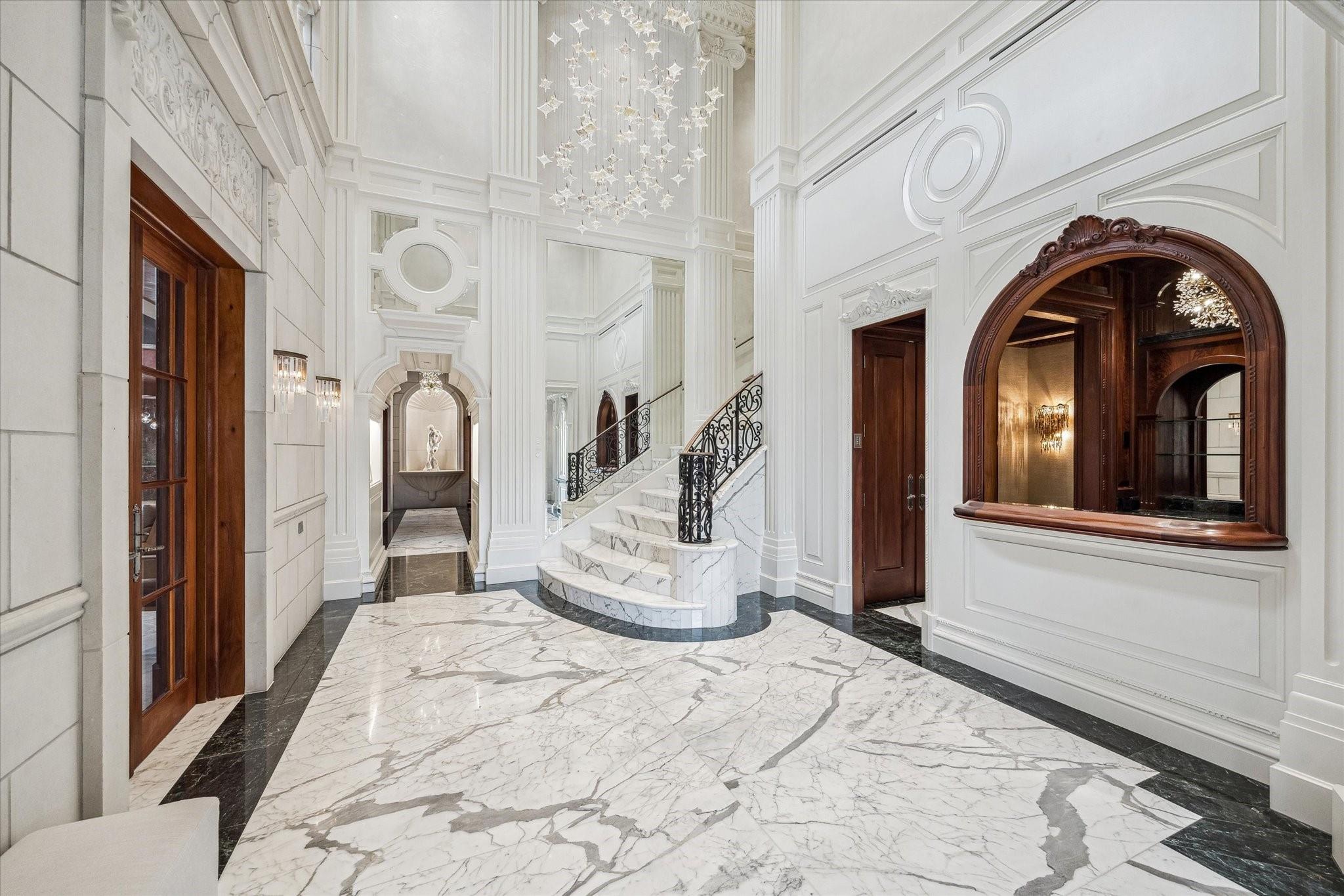 1708 River Oaks Boulevard