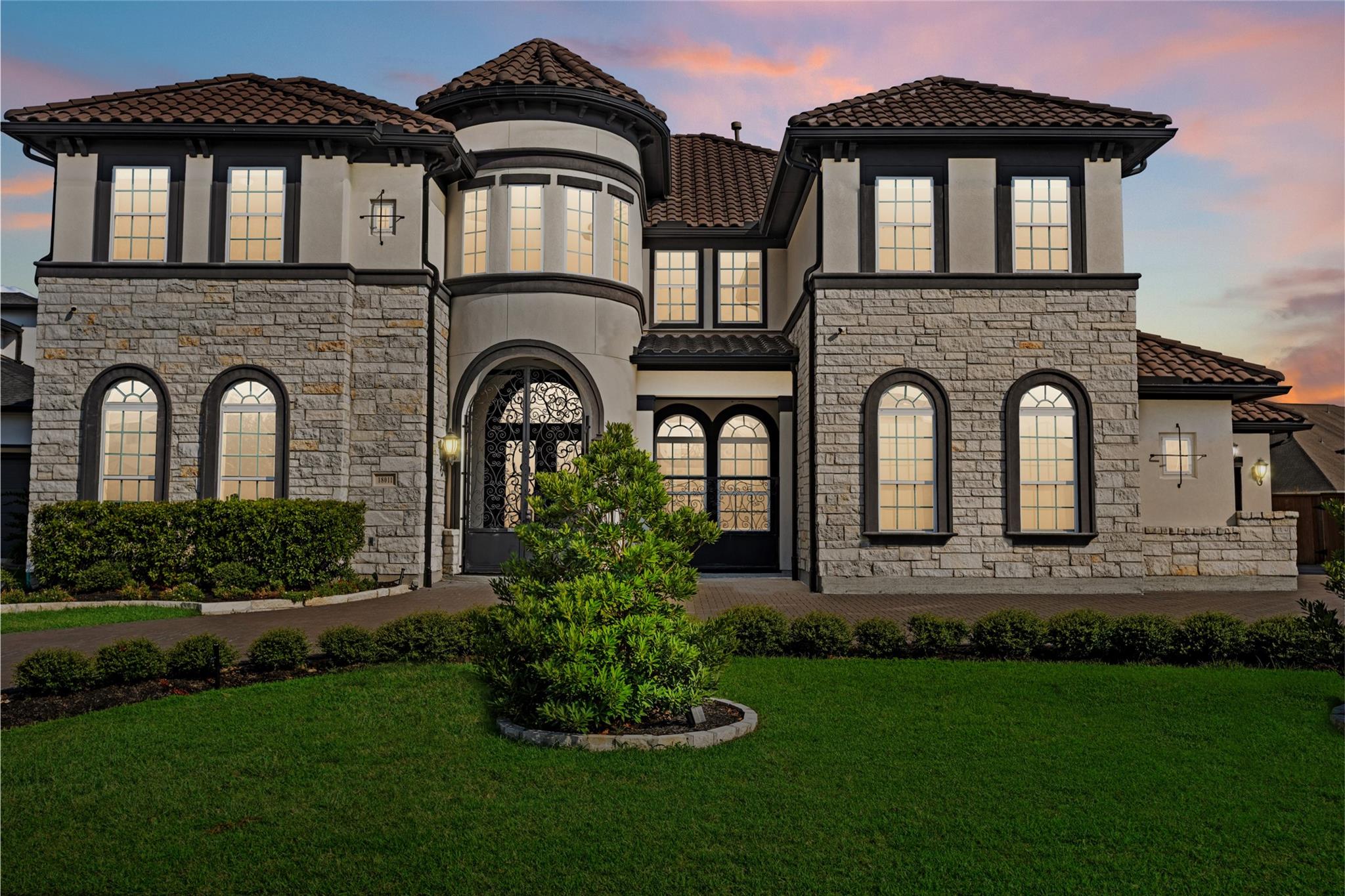 18011 Blue Ridge Shores Drive