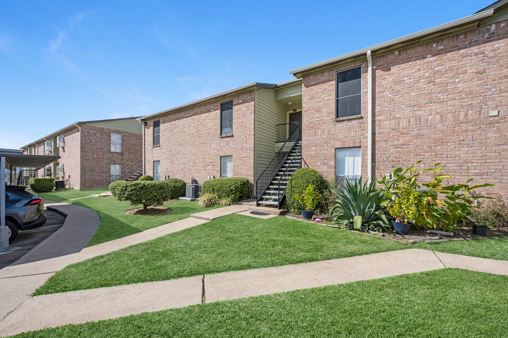 18800 Egret Bay Boulevard 804