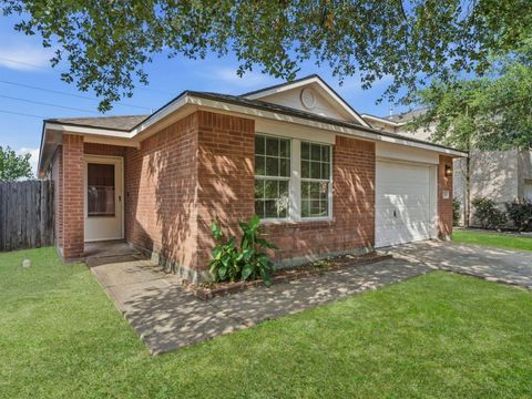 Homes For Sale - 7334 Enchanted Creek Drive<br/> Cypress, TX 77433