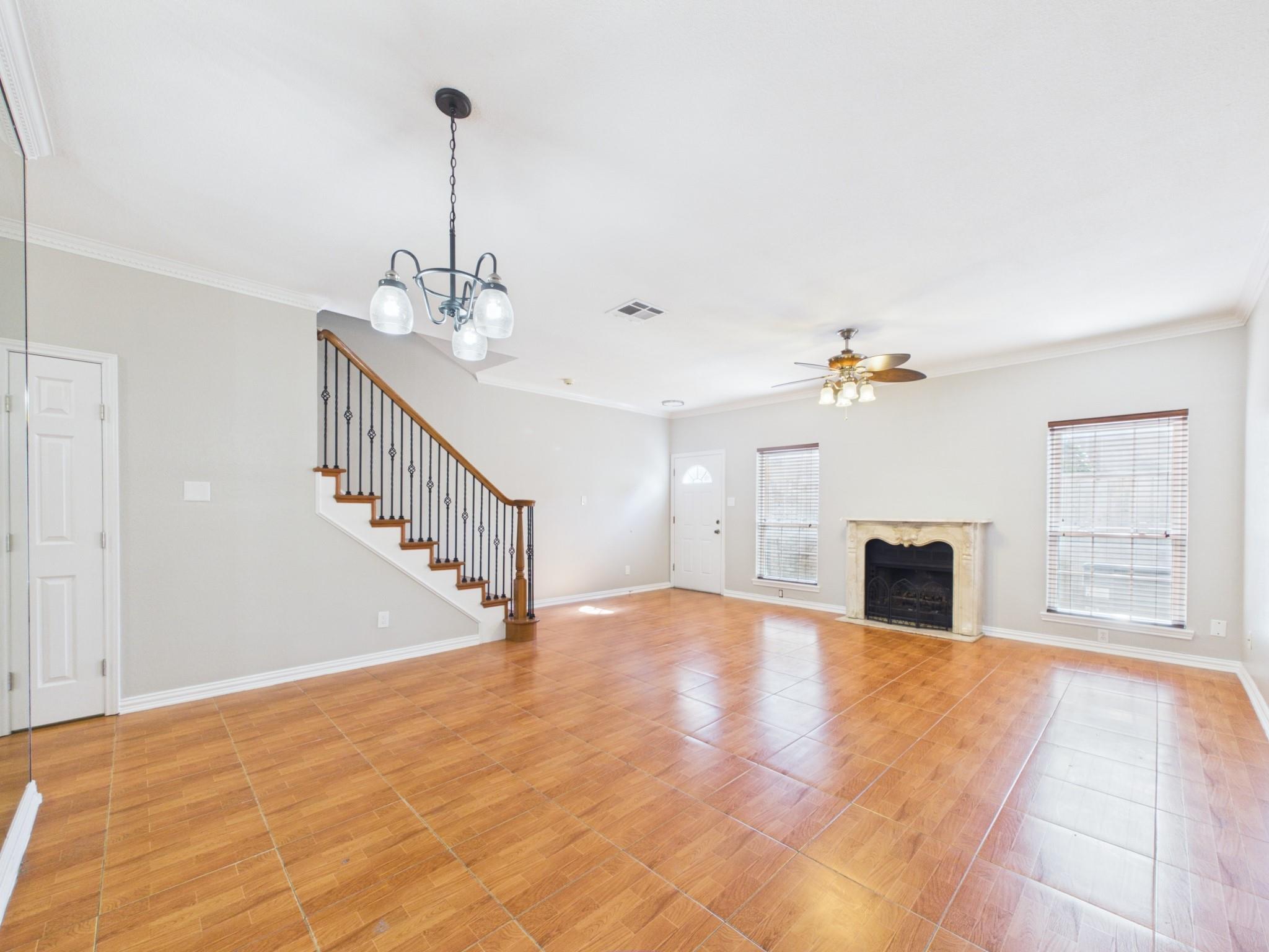 4001 Tanglewilde Street 709