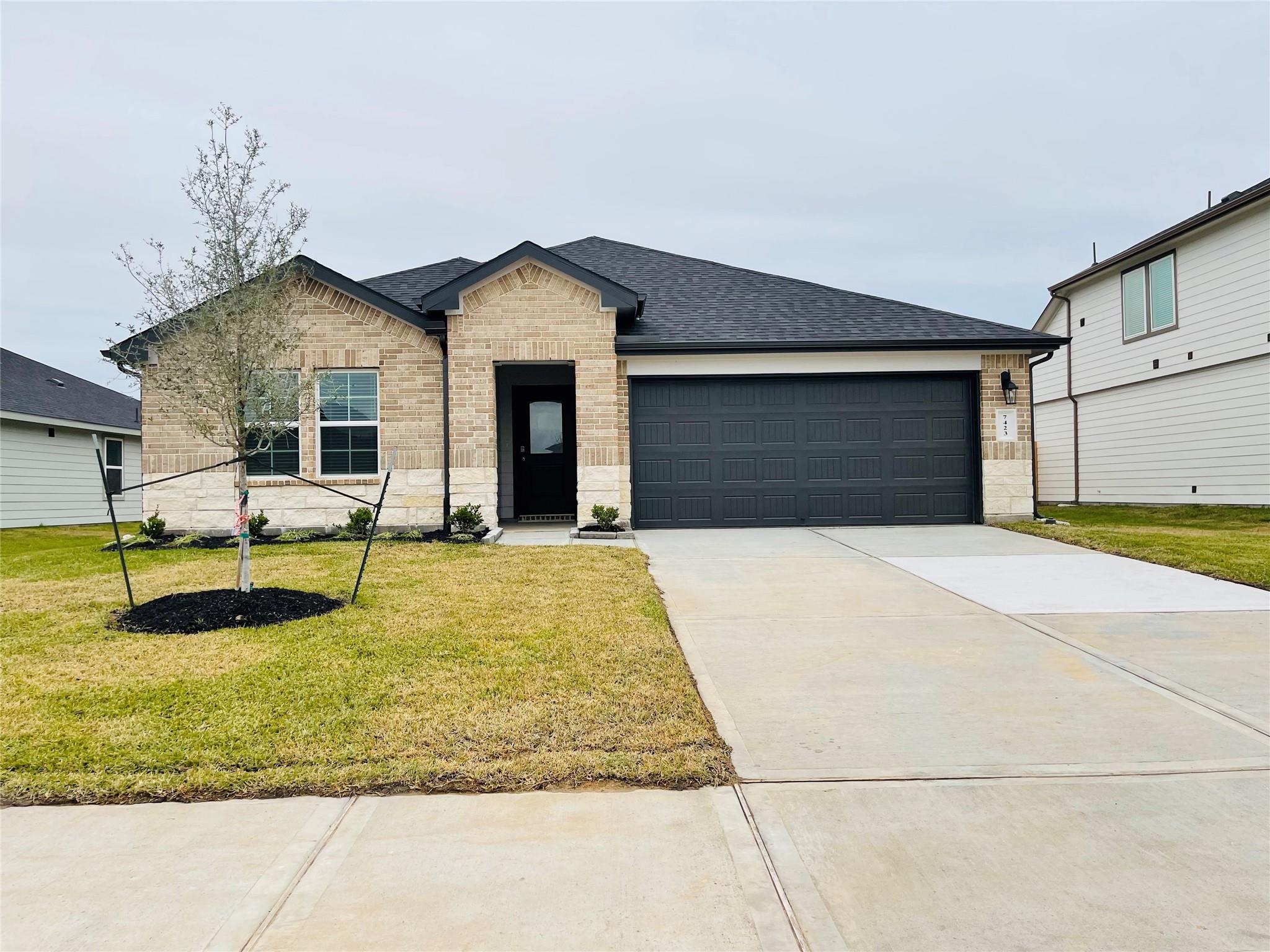 7423 Audubon Russet Dr