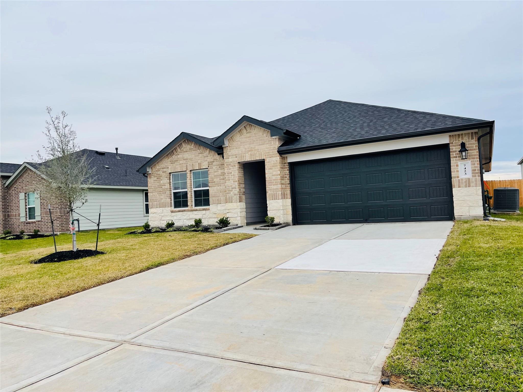 7423 Audubon Russet Dr