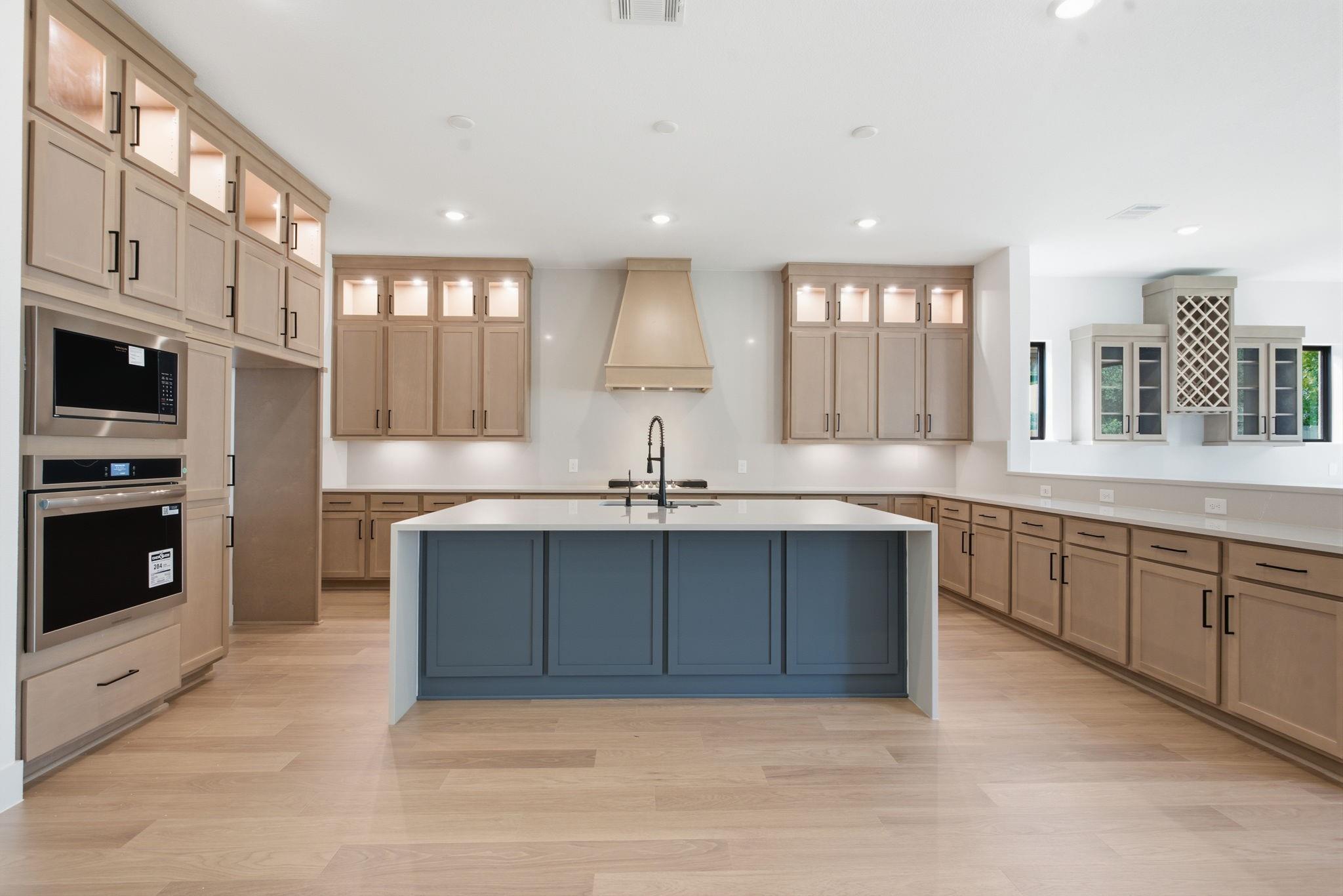 2505 Barton Creek Trail