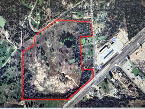 Photo of 2963 Sh-19, Huntsville, TX 77320 (MLS # 62098174) Photo of 2963 Sh-19, Huntsville, TX 77320 (MLS # 62098174)