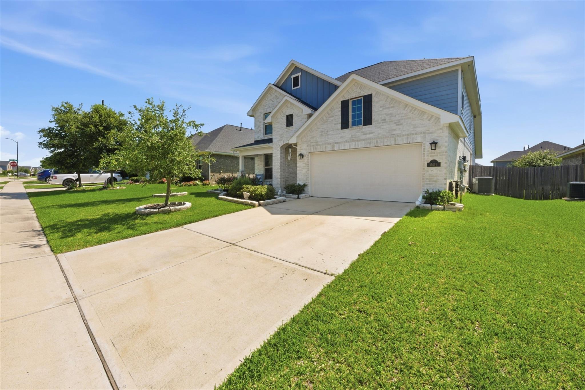 8411 Delta Down Dr Drive