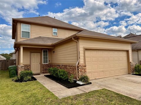 Photo of 3219 Atascocita Vale Drive, Humble, TX 77396 (MLS # 33118963)