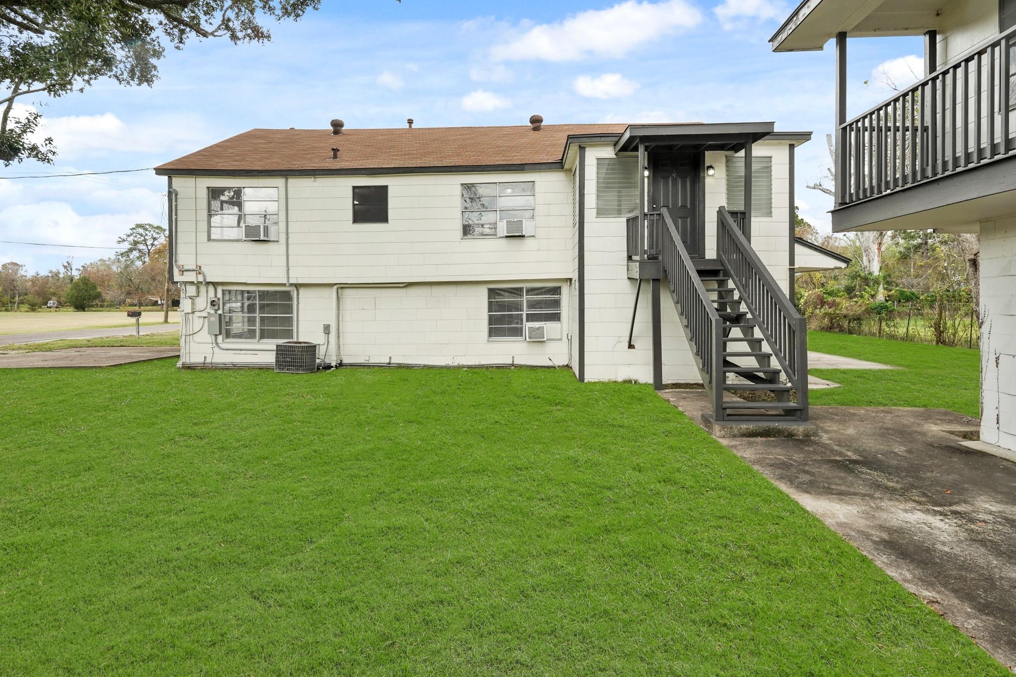 105 W Linney Street