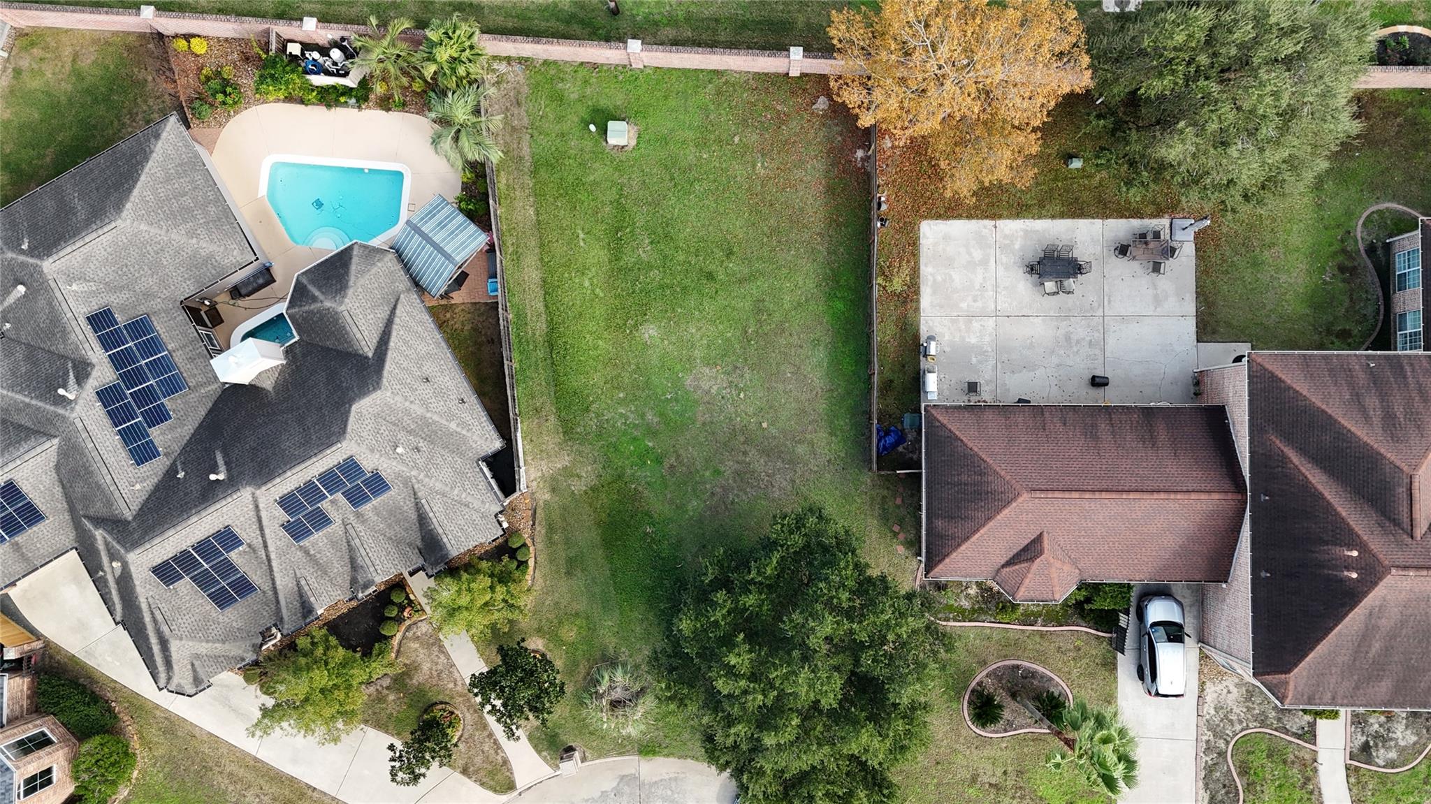 18006 Lovett Lane