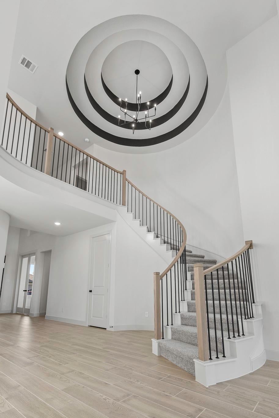 326 Mercury Sky Road