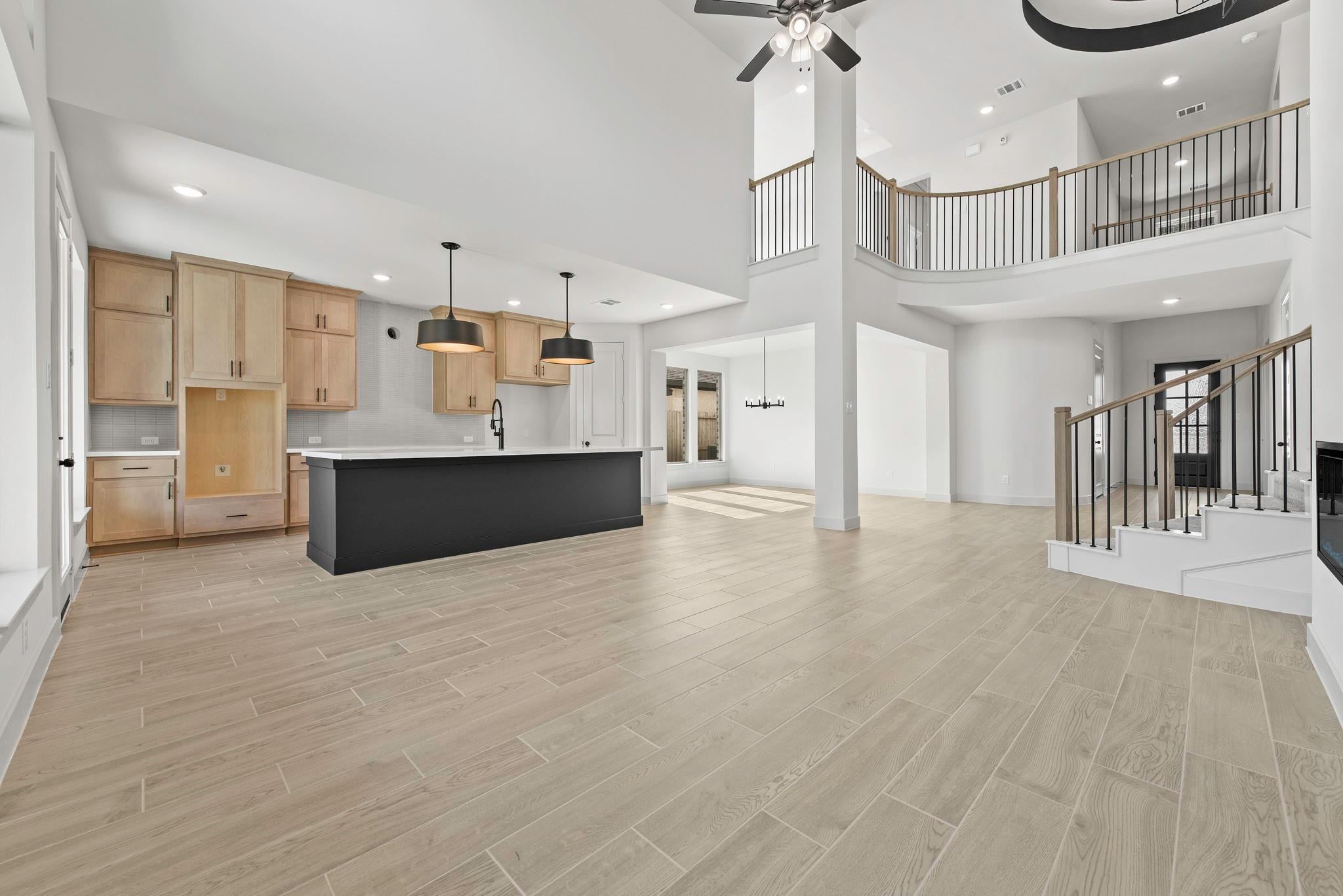 326 Mercury Sky Road
