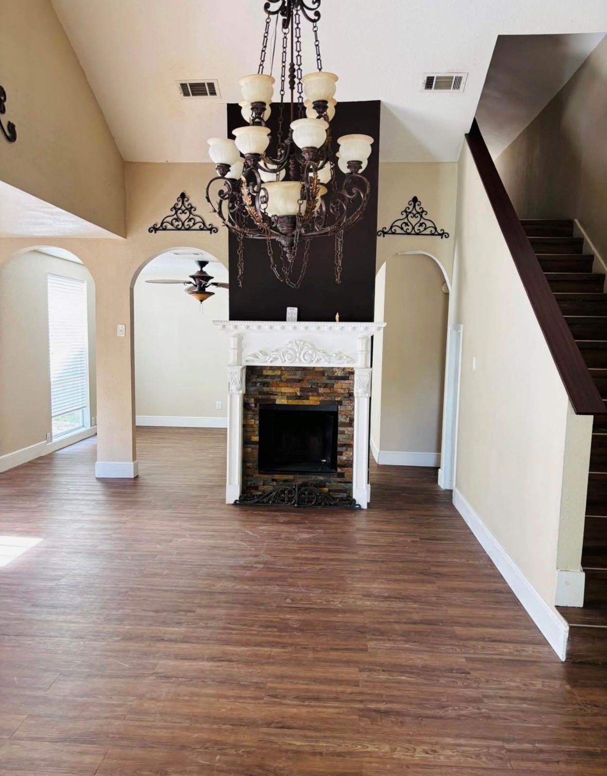 19423 Cypress Bay