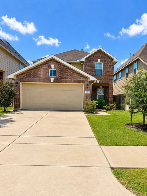 Photo of 7107 Ironwood Forest Drive, Houston, TX 77083 (MLS # 47215013)
