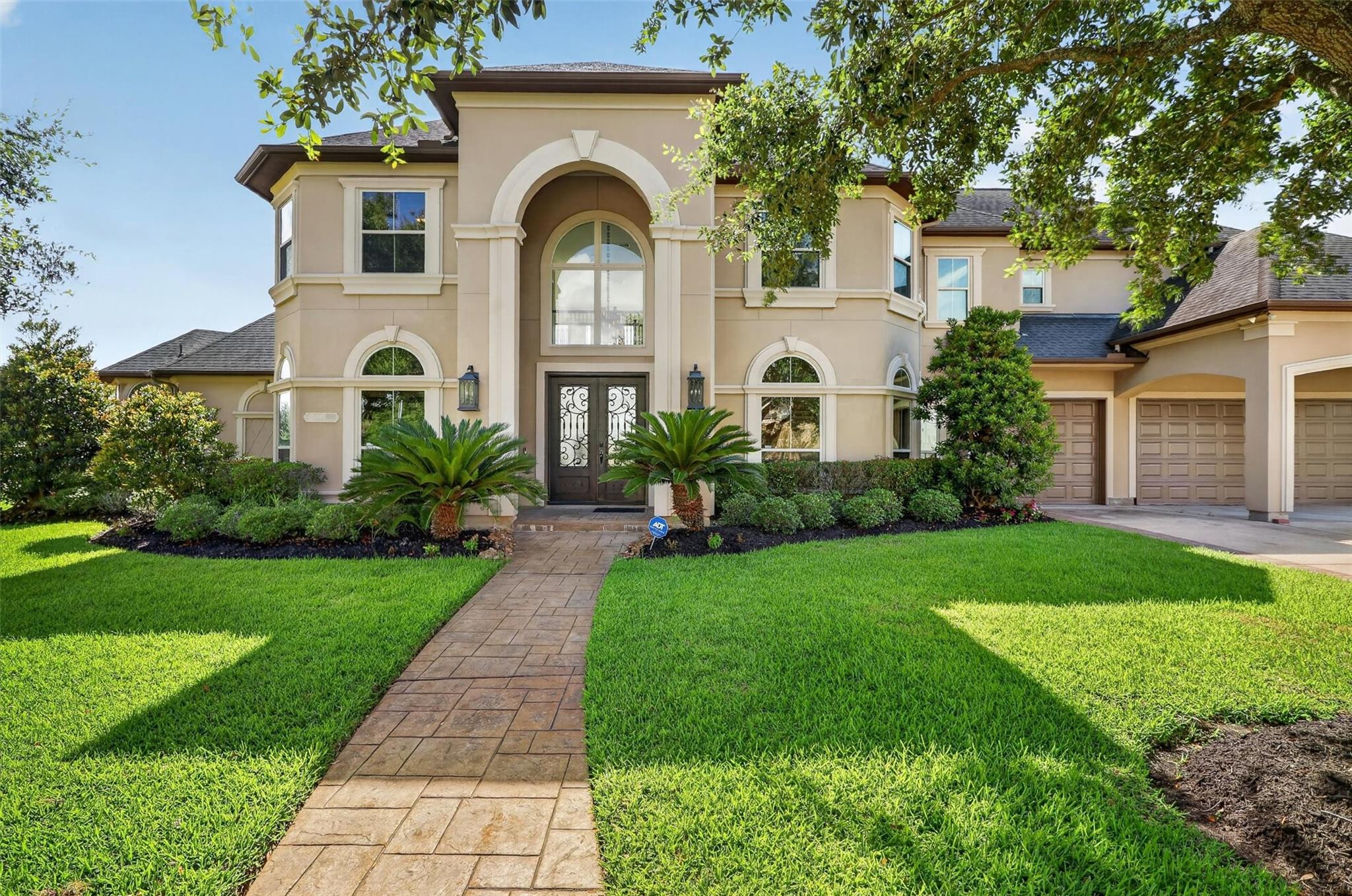 11410 Via Fontana Court